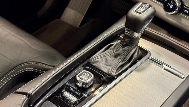 Volvo XC 90