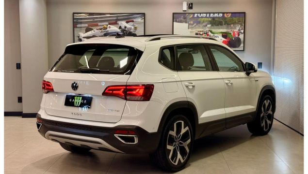 Volkswagen Taos