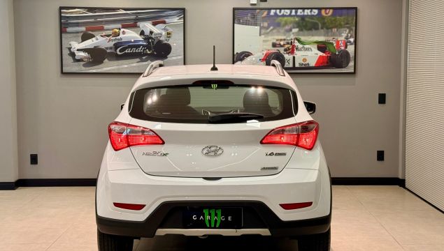 Hyundai HB20X