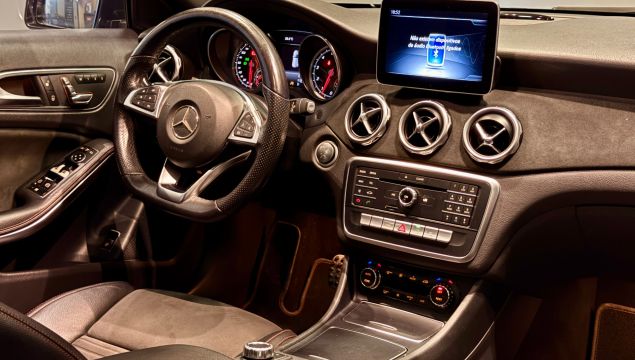 Mercedes-Benz Gla 250